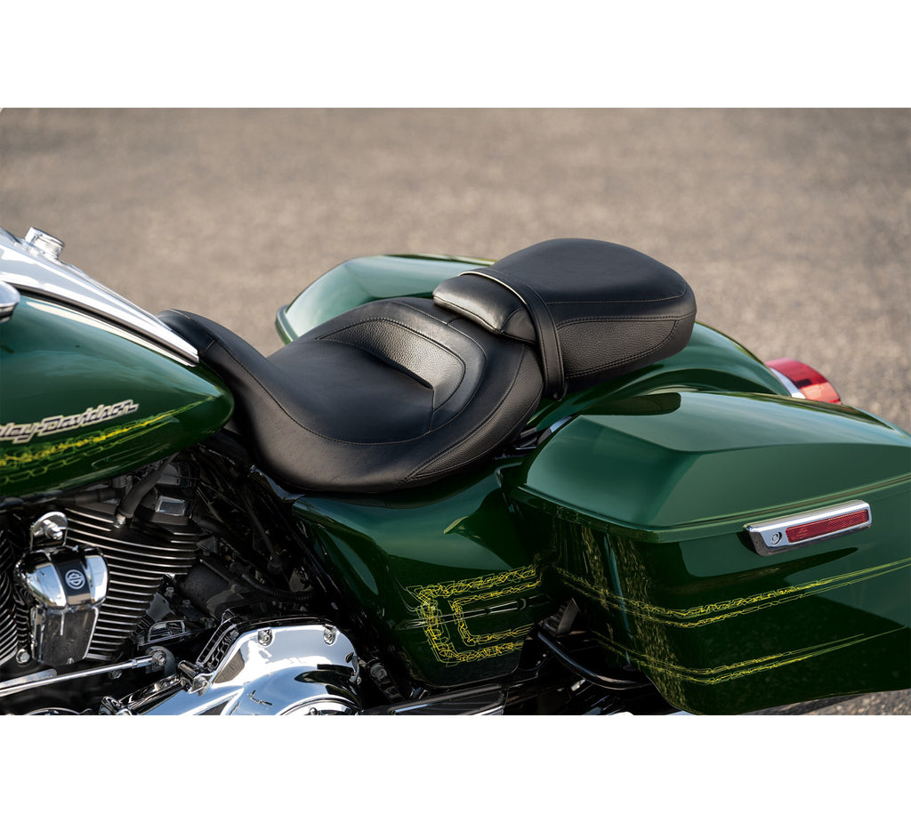 Low-Profile Passenger Pillion - Black Smooth Vinyl