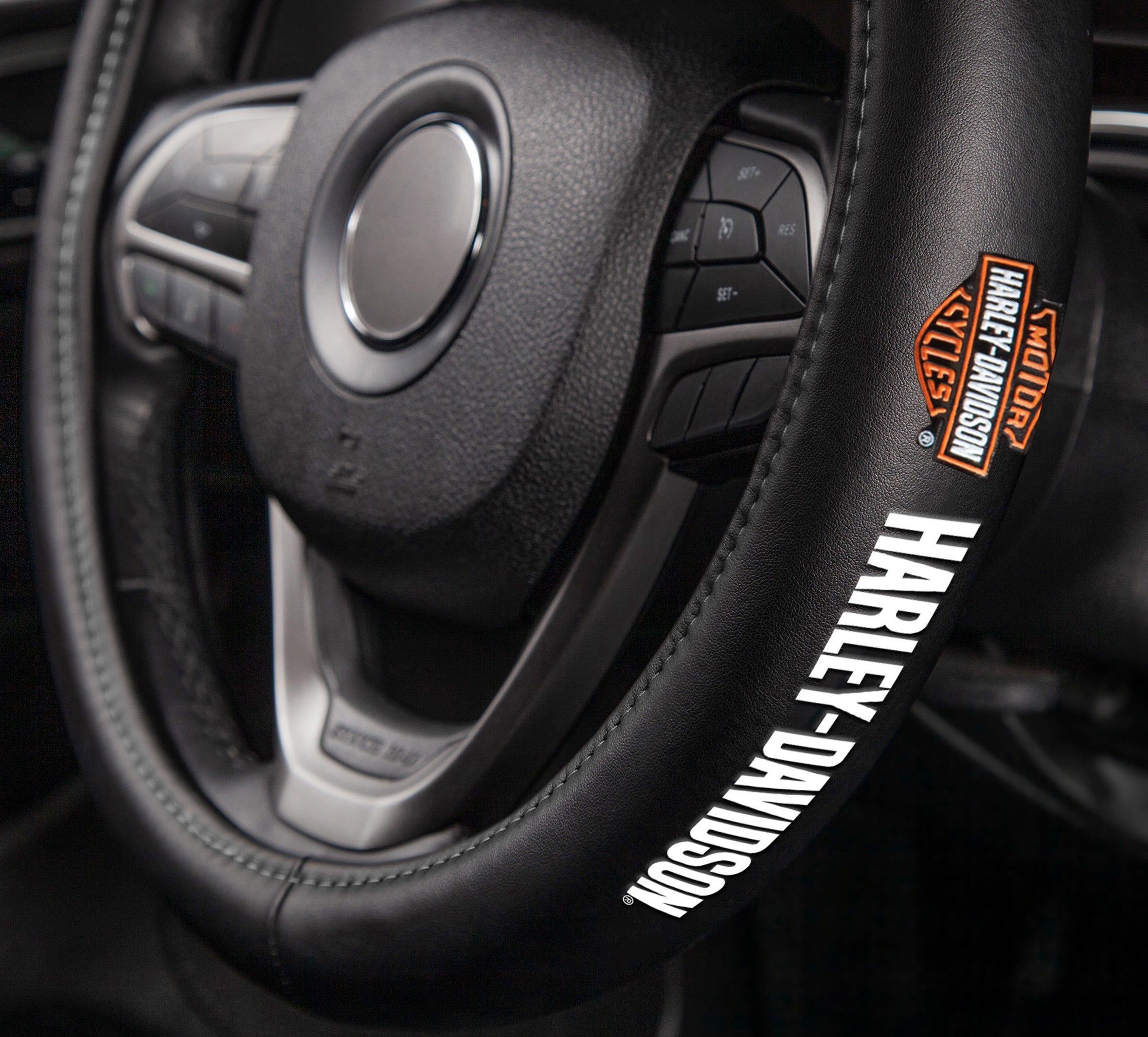 Bar & Shield Steering Wheel Cover and License Frame Kit, set