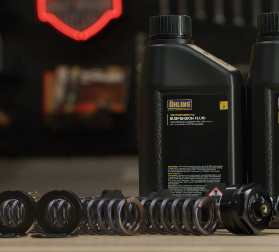 Screamin' Eagle/Öhlins Remote Reservoir Rear Suspension